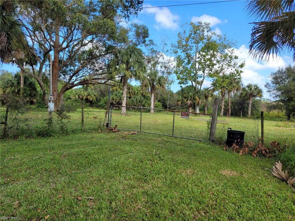 PIONEER PLANTATION - Land