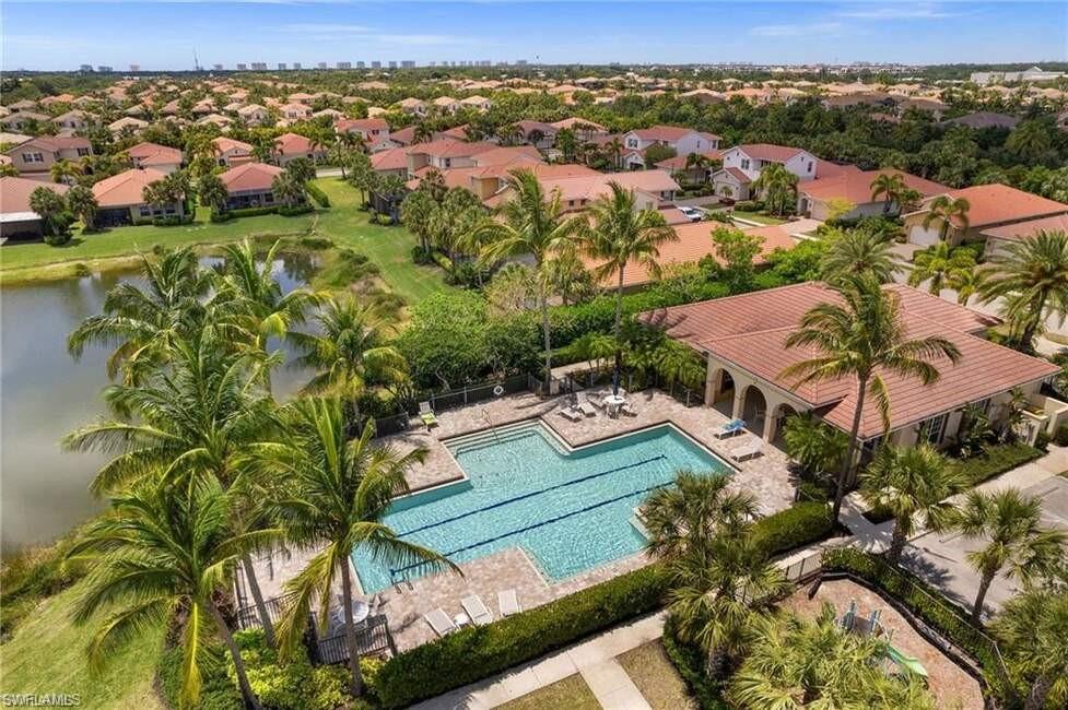 MANCHESTER SQUARE - Residential