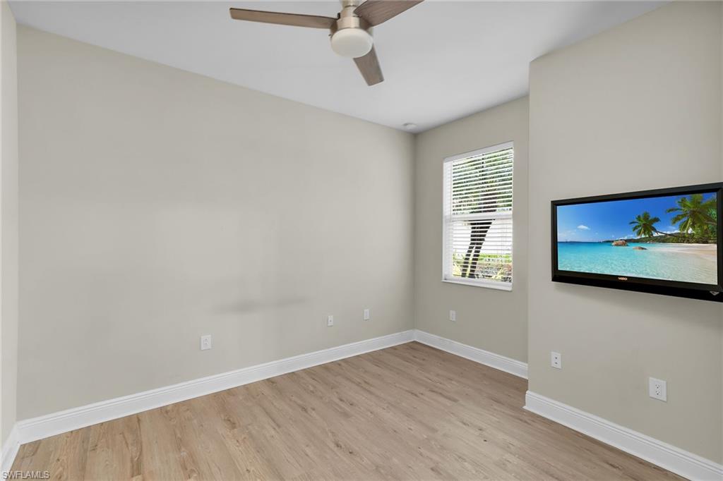 MANCHESTER SQUARE - Residential