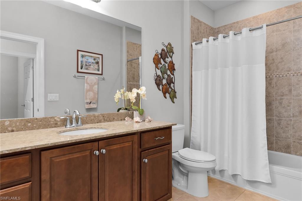 MANCHESTER SQUARE - Residential