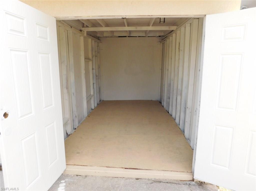 SAN CARLOS PARK - Residential