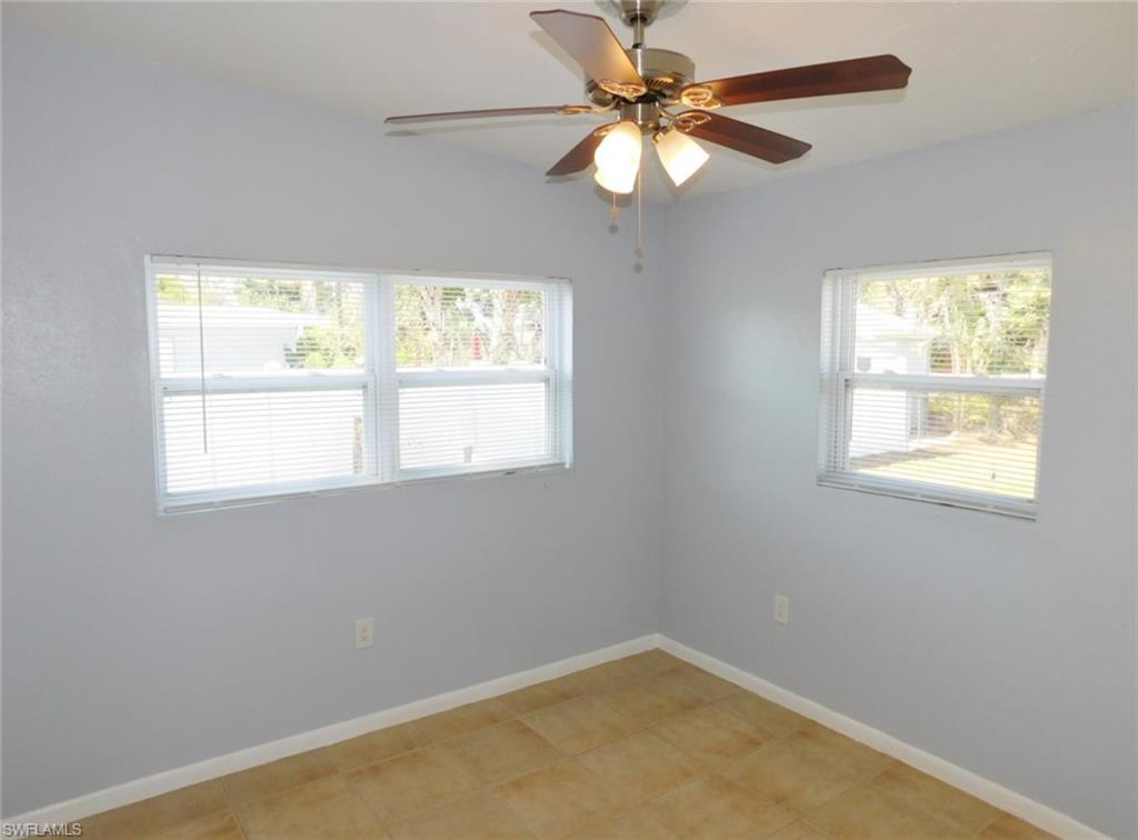 SAN CARLOS PARK - Residential