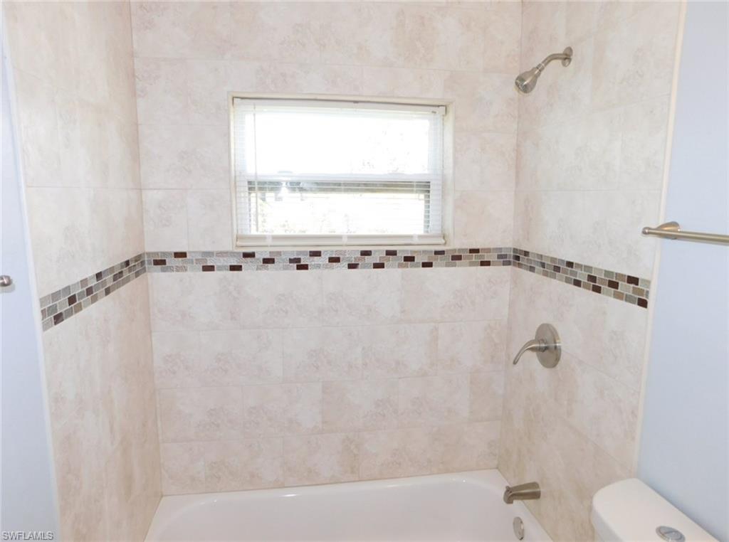 SAN CARLOS PARK - Residential