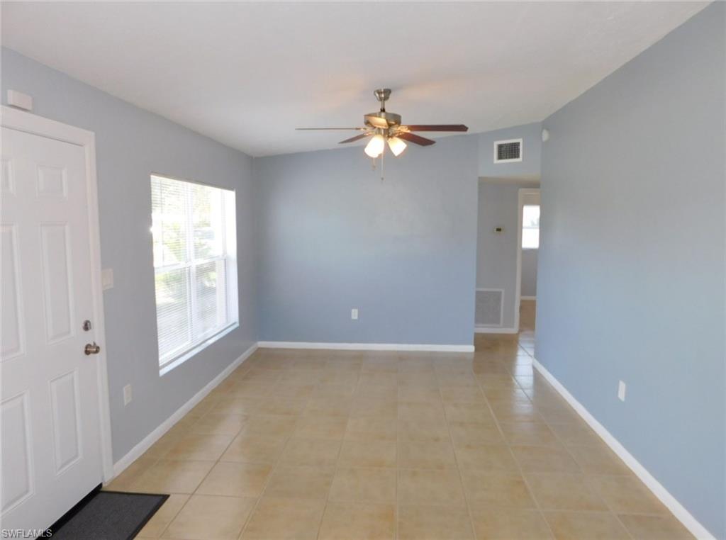 SAN CARLOS PARK - Residential