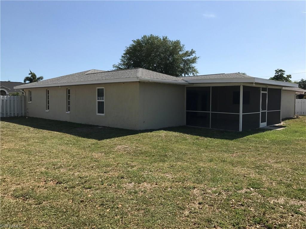 CAPE CORAL - Residential