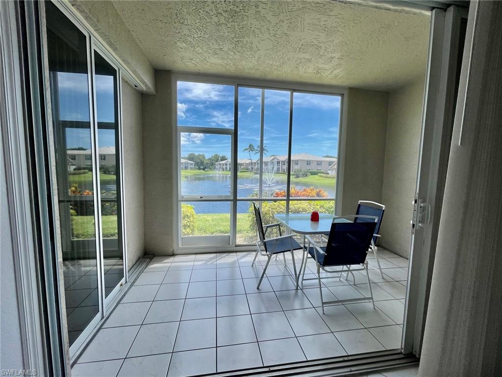 LAUREL OAKS AT PELICAN BAY - Residential Lease