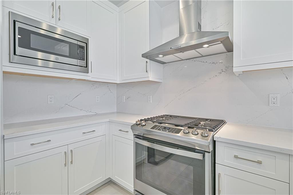 RIVERCREEK IN ESTERO - Residential