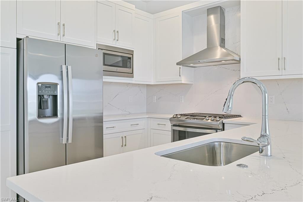 RIVERCREEK IN ESTERO - Residential
