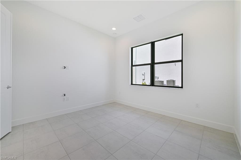 RIVERCREEK IN ESTERO - Residential