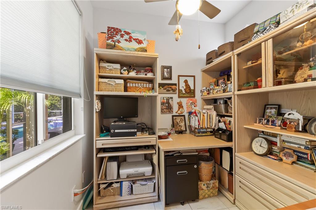 REFLECTION LAKES - Residential