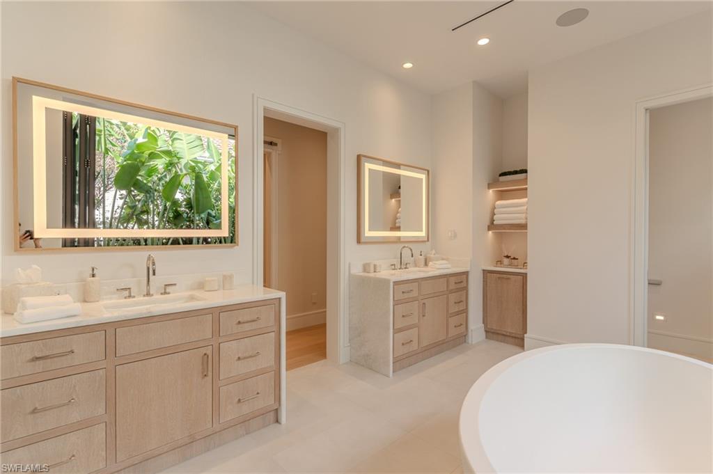 OLDE NAPLES - Residential