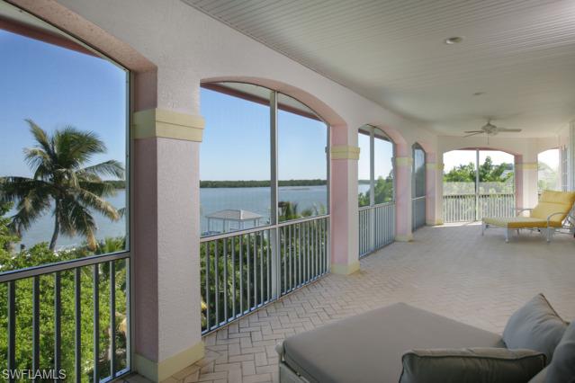 DICKEYS JOHN R SUBD - Residential