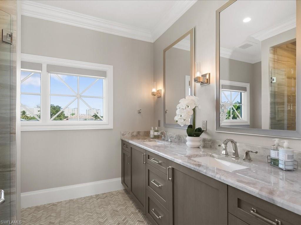 CONNERS - Residential