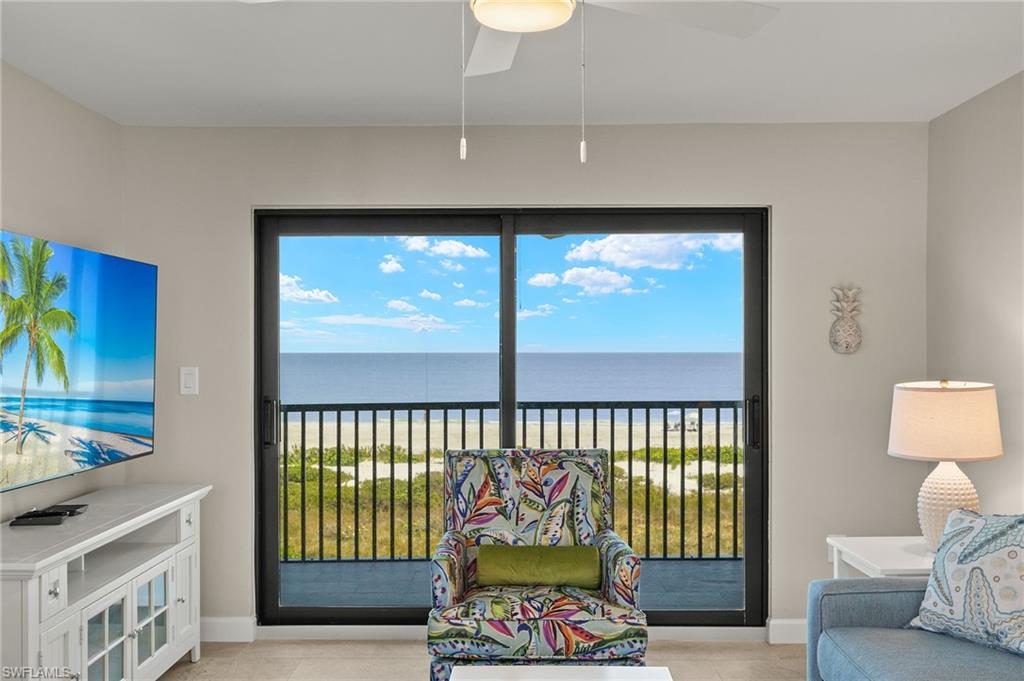 SANDALFOOT CONDOMINIUM - Residential