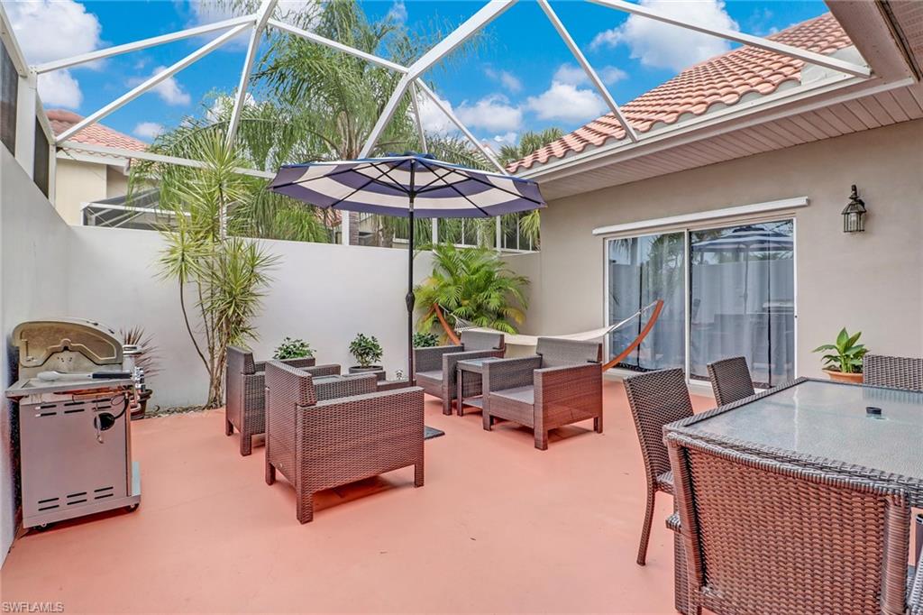 QUAIL WOODS COURTYARDS - Residential