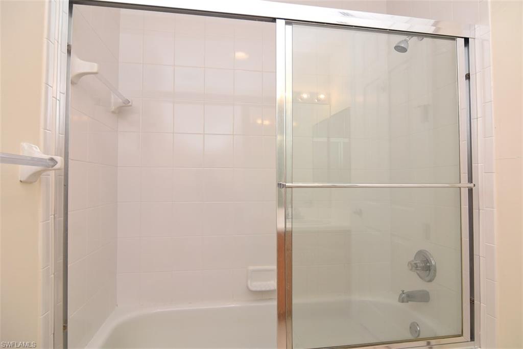 VAN LOON COMMONS - Residential