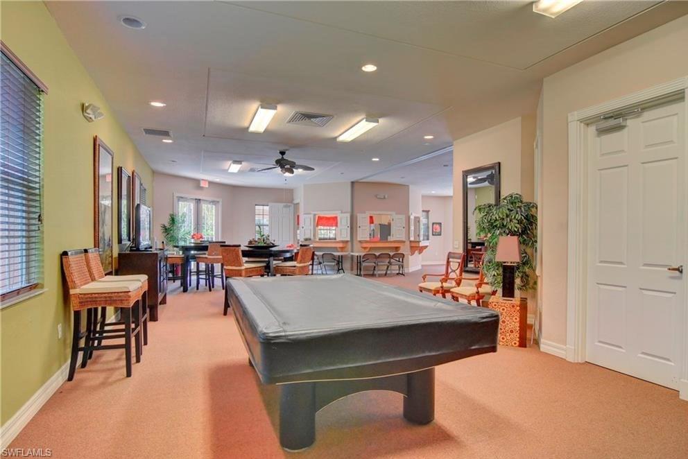 VAN LOON COMMONS - Residential