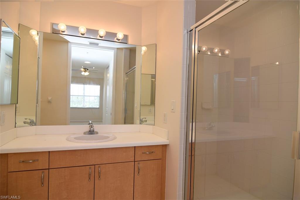 VAN LOON COMMONS - Residential