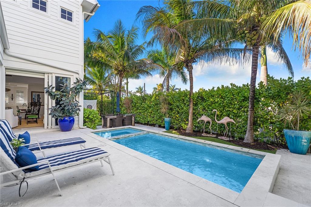 OLDE NAPLES - Residential