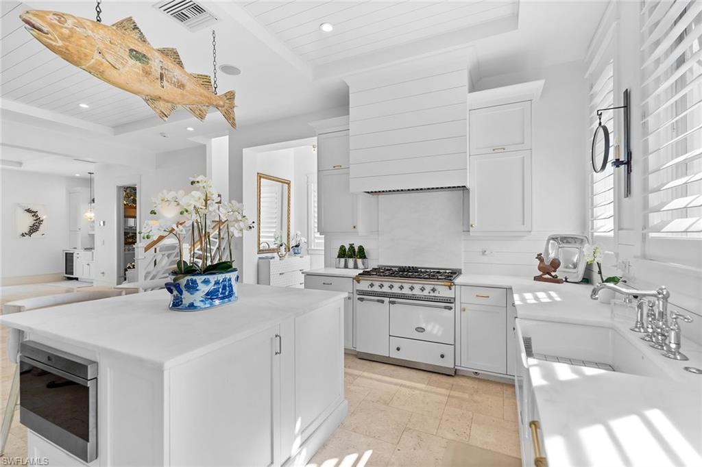 OLDE NAPLES - Residential