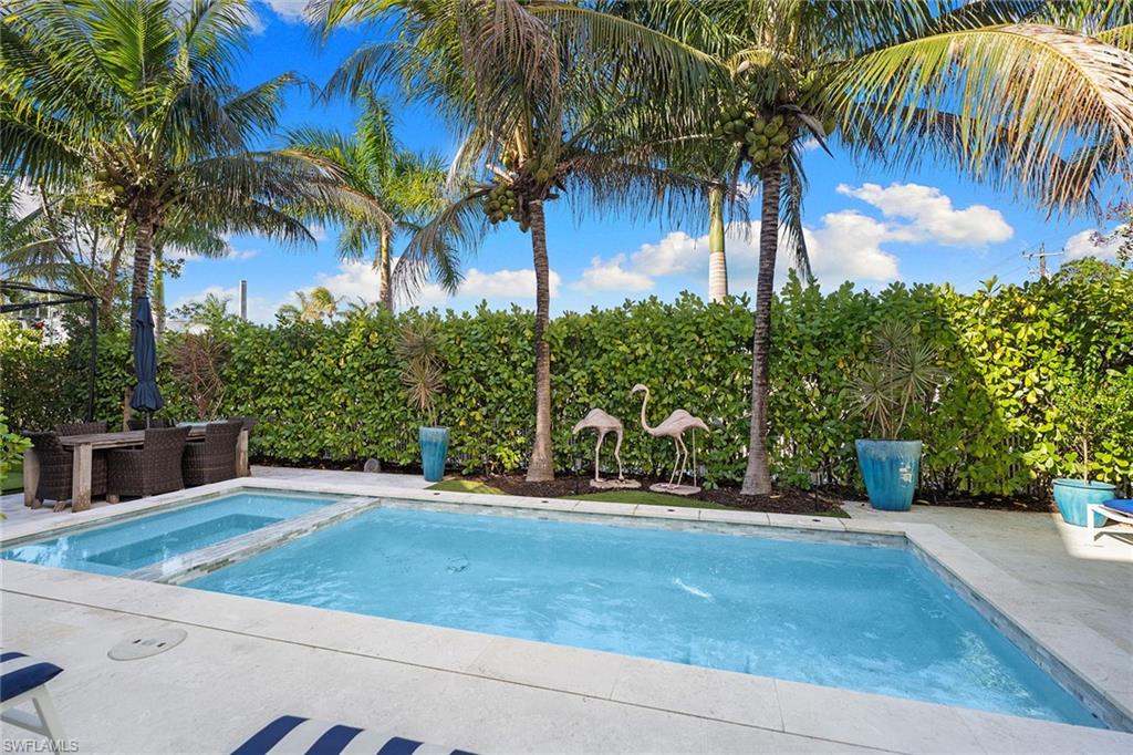 OLDE NAPLES - Residential