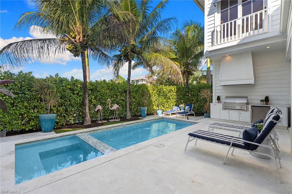 OLDE NAPLES - Residential