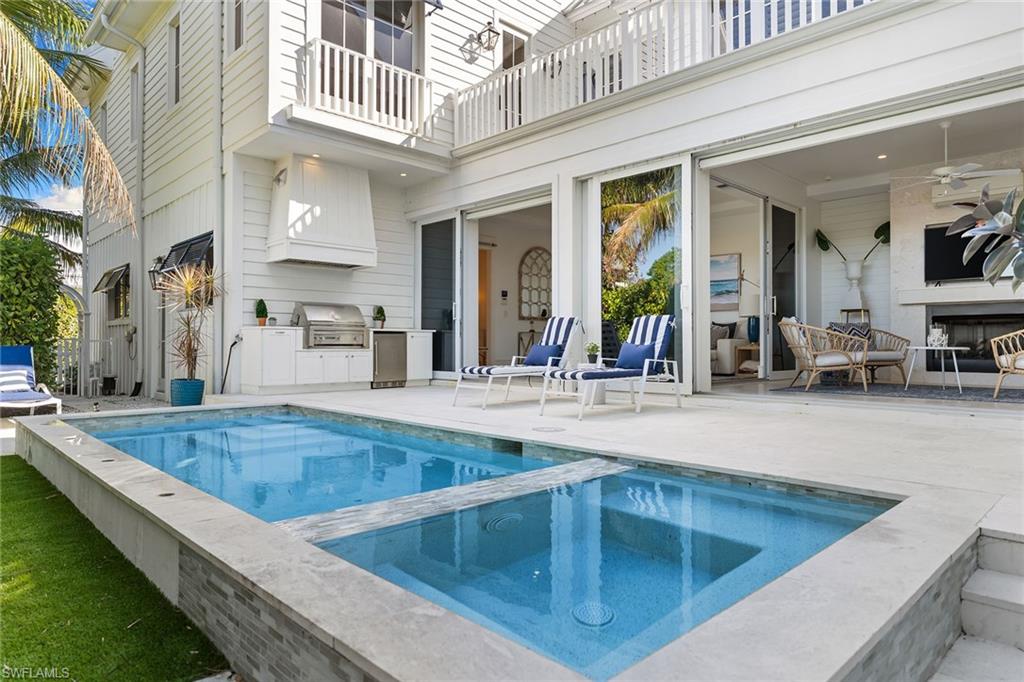 OLDE NAPLES - Residential