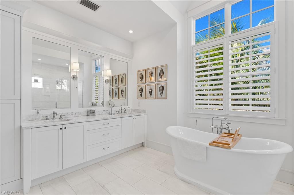 OLDE NAPLES - Residential