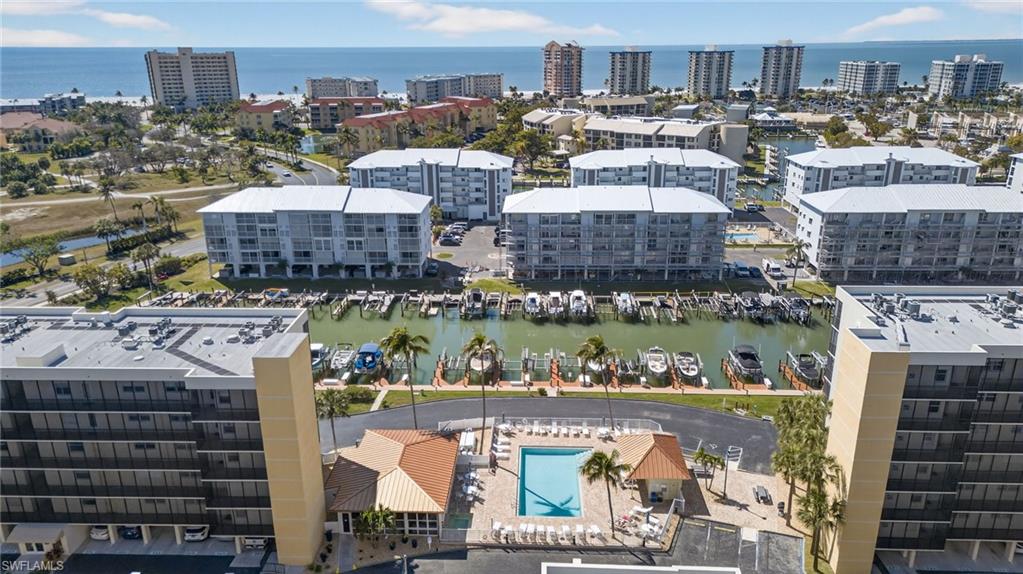 HIBISCUS POINTE - Residential