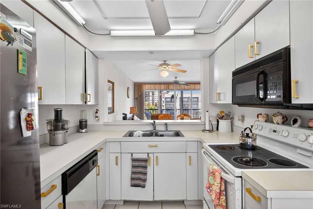 HIBISCUS POINTE - Residential