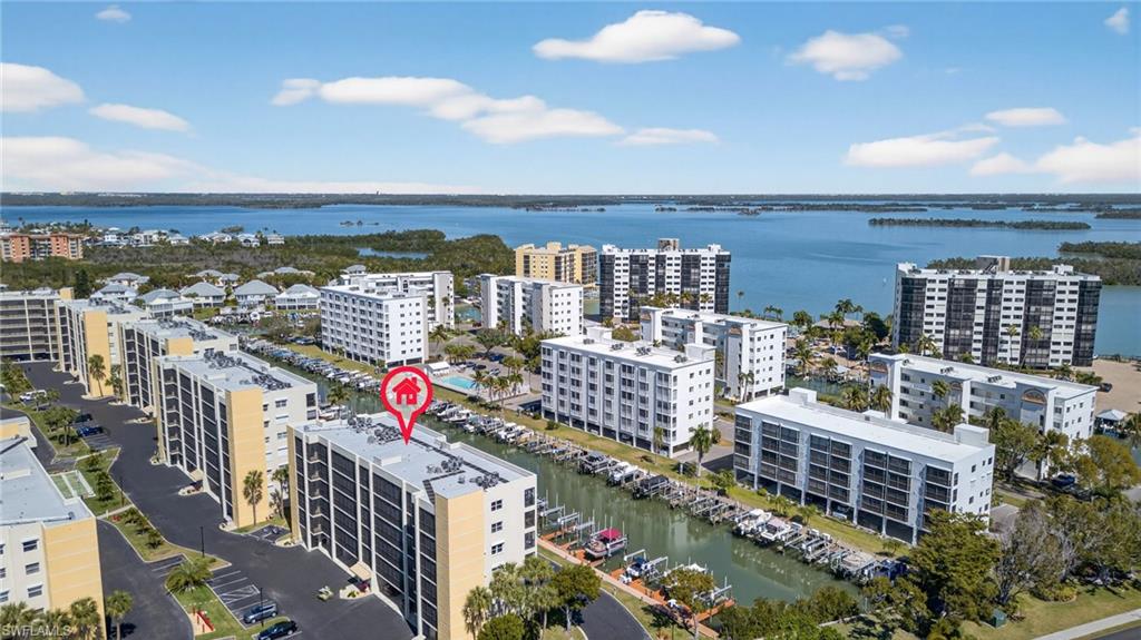 HIBISCUS POINTE - Residential