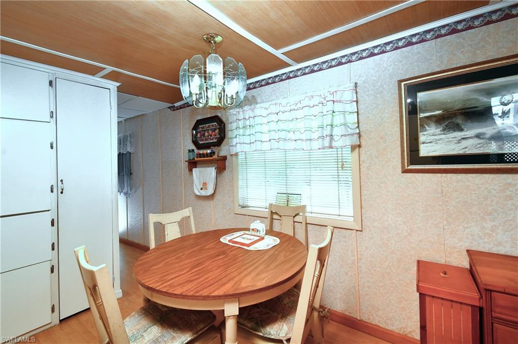 CARRIAGE VILLAGE - Residential