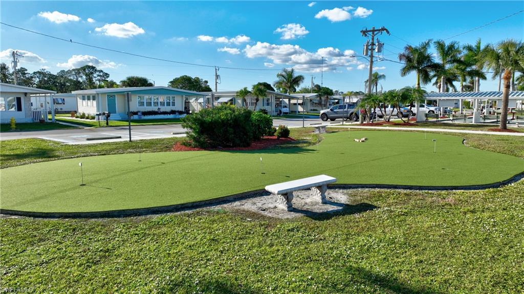 CARRIAGE VILLAGE - Residential