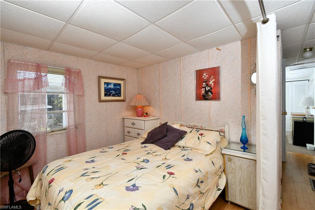 CARRIAGE VILLAGE - Residential