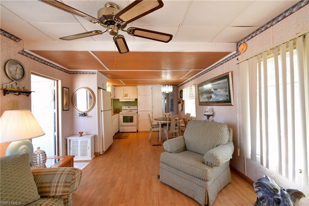 CARRIAGE VILLAGE - Residential