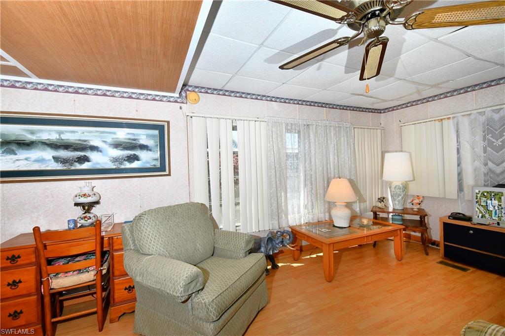 CARRIAGE VILLAGE - Residential