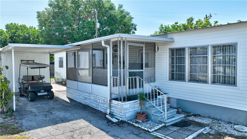 CARRIAGE VILLAGE - Residential