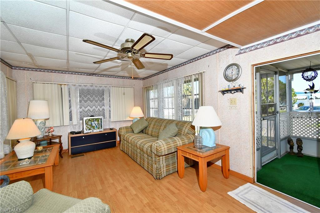 CARRIAGE VILLAGE - Residential