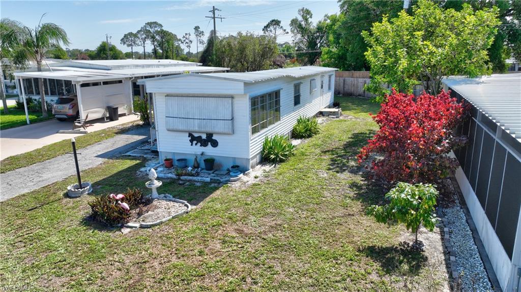 CARRIAGE VILLAGE - Residential