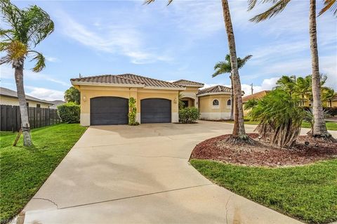 1708 Beach PKWY W CAPE CORAL FL 33914