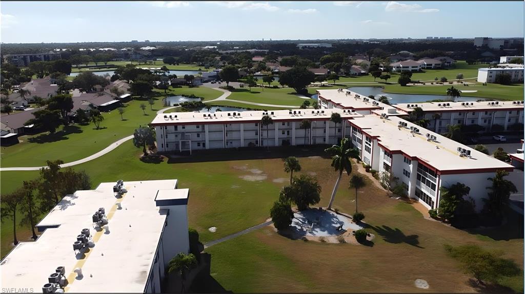 SEVEN LAKES - Residential