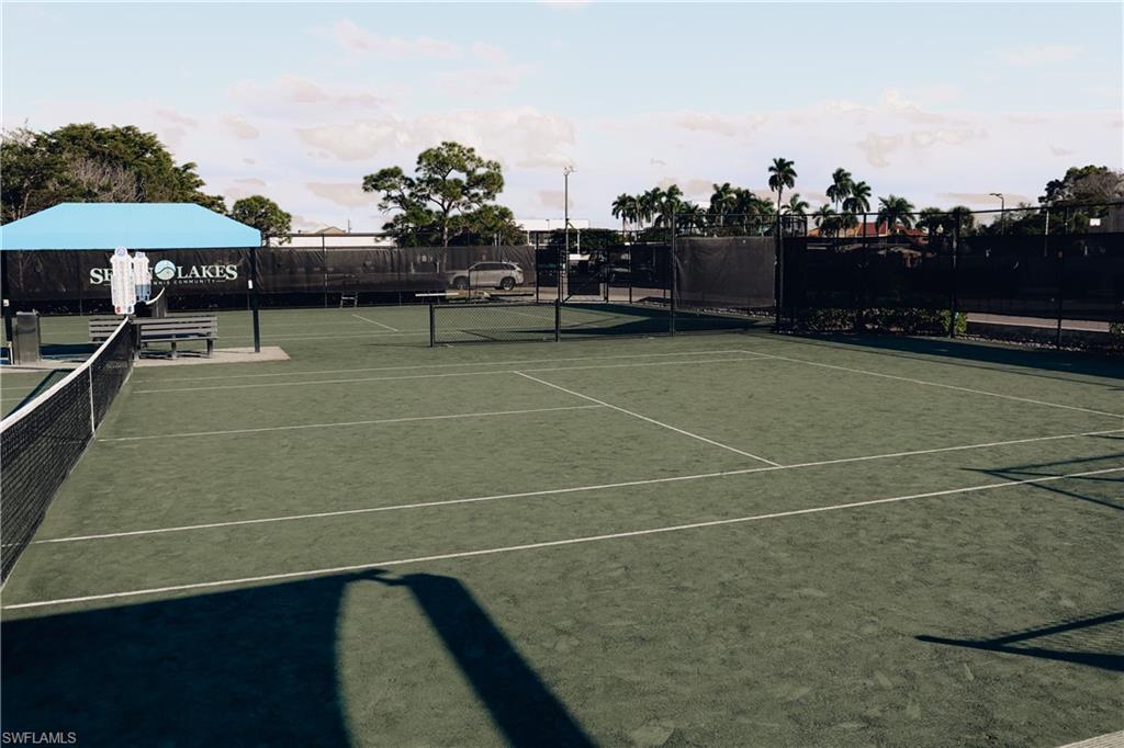 SEVEN LAKES - Residential