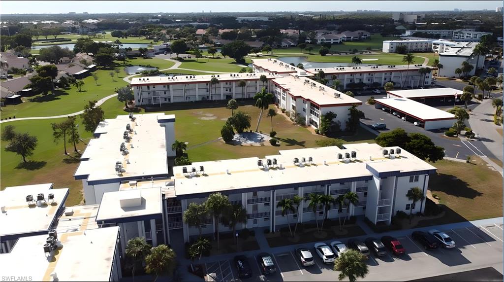 SEVEN LAKES - Residential