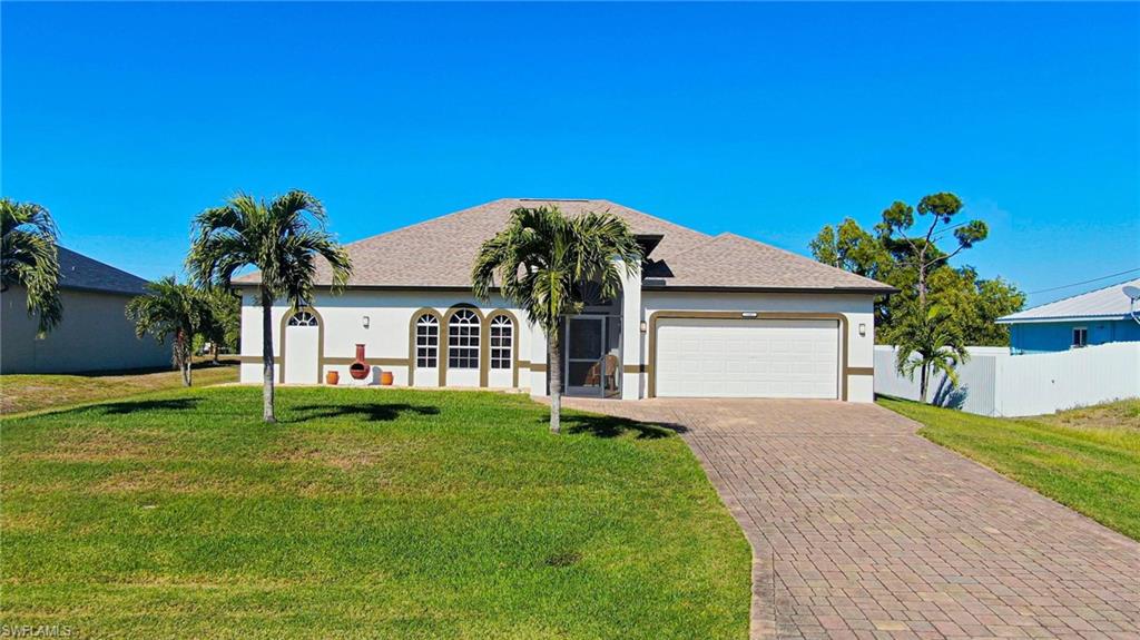 CAPE CORAL - Residential