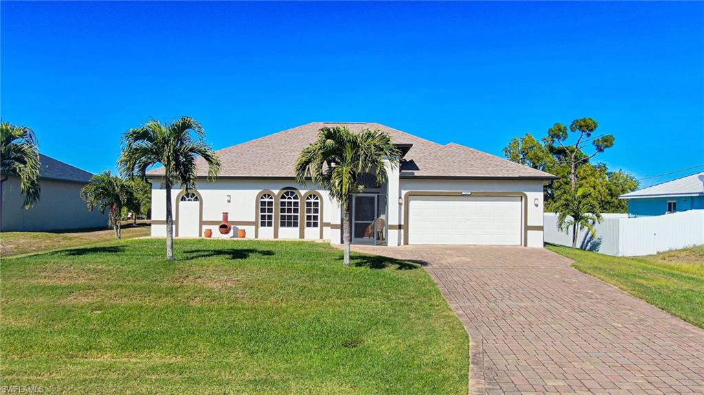 CAPE CORAL - Residential