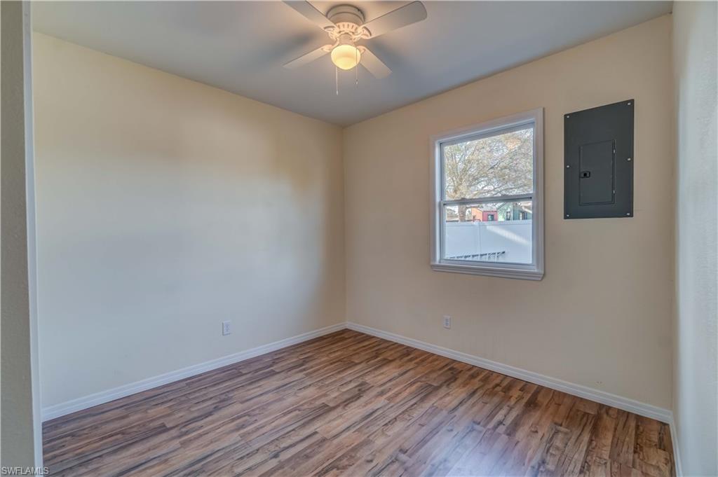 NORTH FORT MYERS - Residential