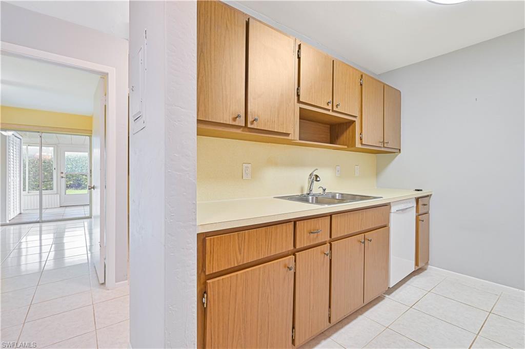 CYPRESS LAKE GARDENS CONDO - Residential