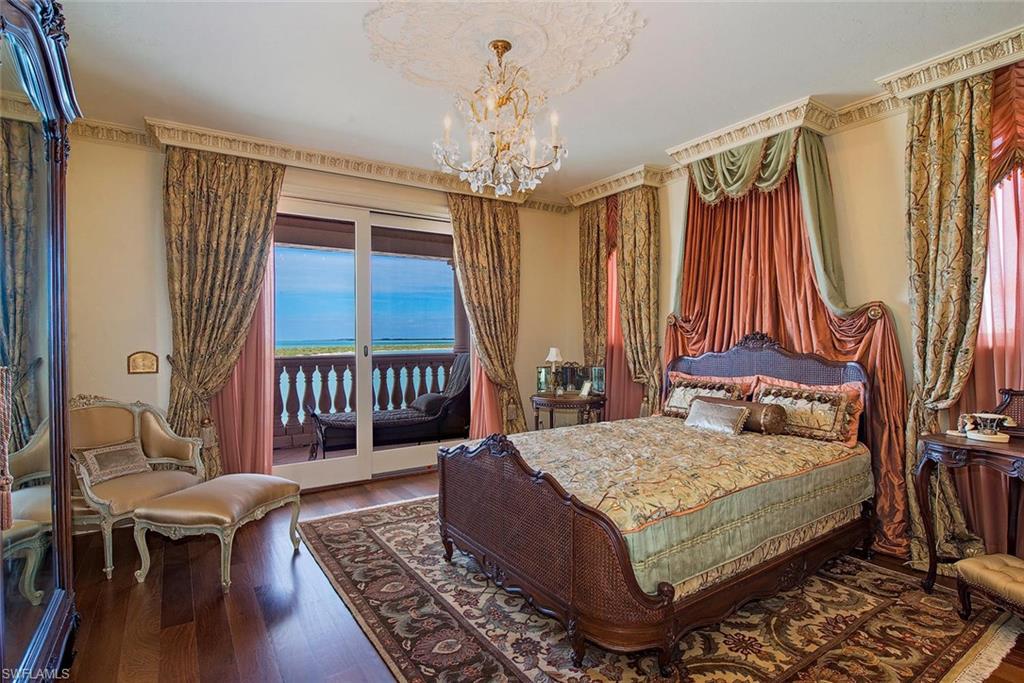 HIDEAWAY BEACH - Residential