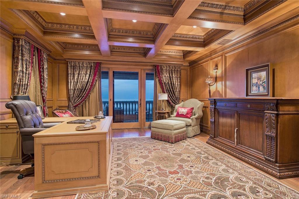 HIDEAWAY BEACH - Residential