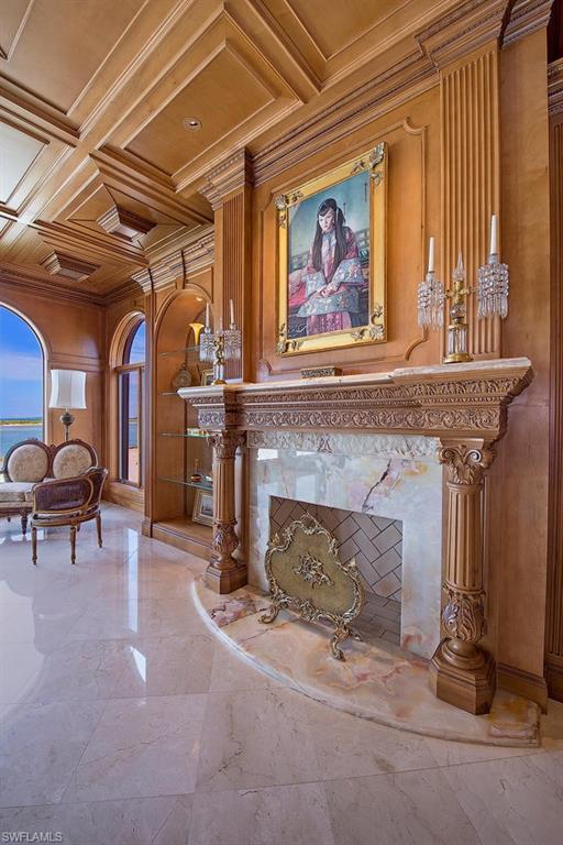 HIDEAWAY BEACH - Residential